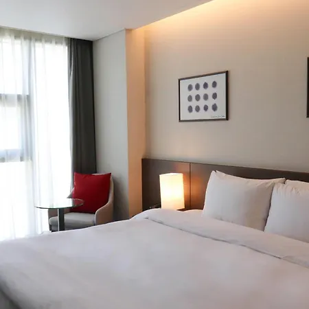 Ramada Encore By Wyndham Busan Station