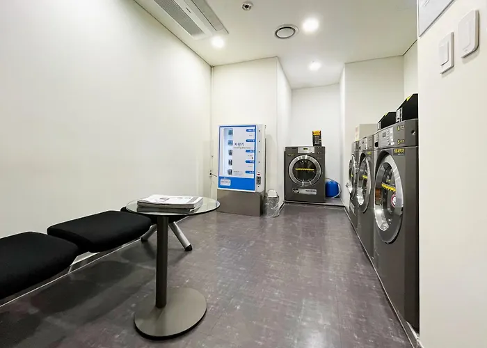Ramada Encore By Wyndham Station Hotel 4*