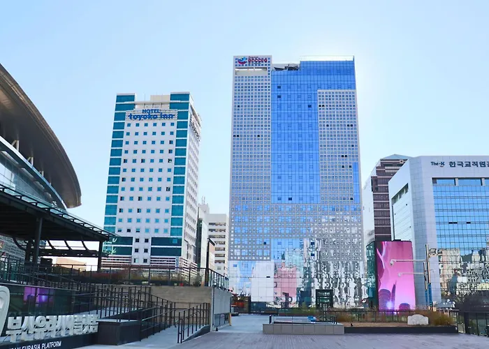 Ramada Encore By Wyndham Station 4*