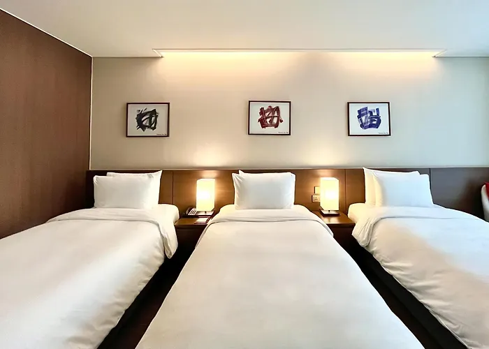 Ramada Encore By Wyndham Station Hotel Busan