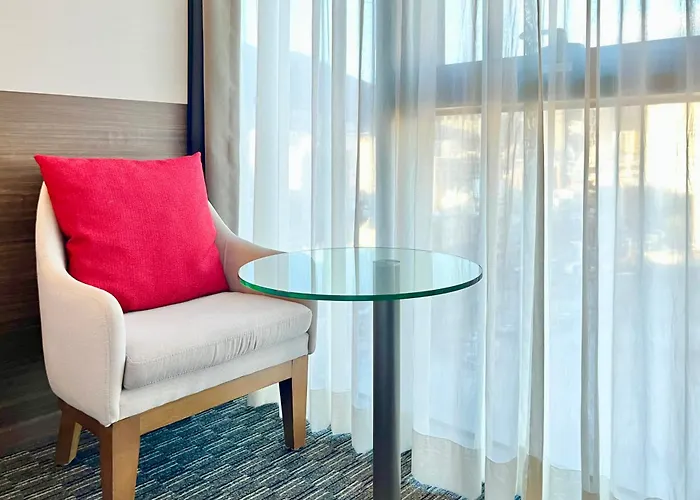 Ramada Encore By Wyndham Station