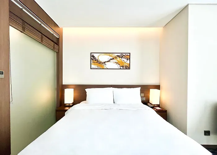 Ramada Encore By Wyndham Station 4*
