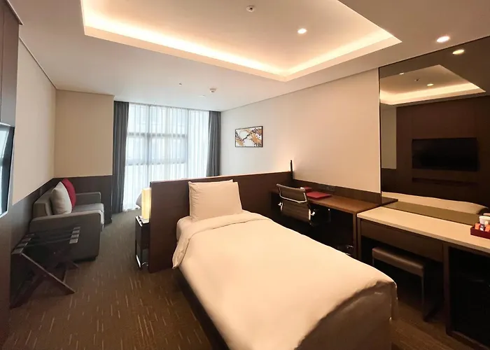 Ramada Encore By Wyndham Station