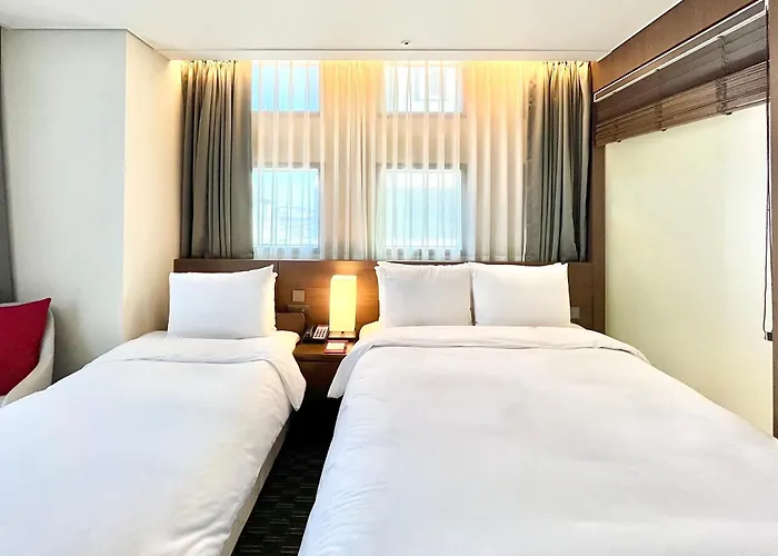 Ramada Encore By Wyndham Station Hotel Busan