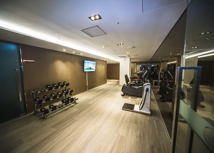 Ramada Encore By Wyndham Station Hotel Busan