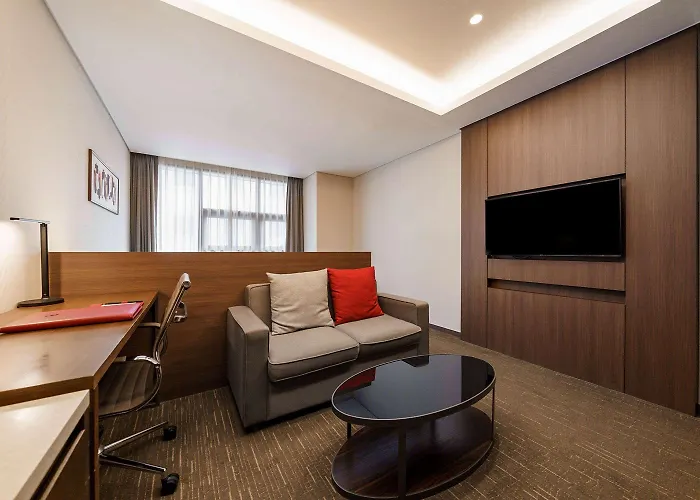 Hotel Ramada Encore By Wyndham Station Busan